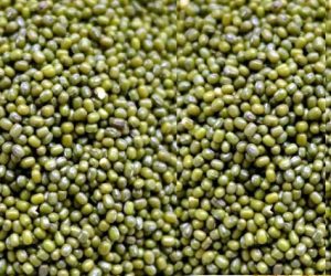 sabut-whole-green-moong-daal